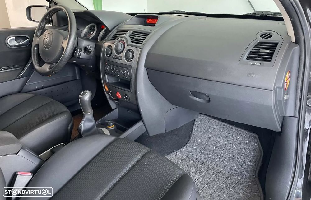 Renault Mégane Break 1.5 dCi Dynamique - 11