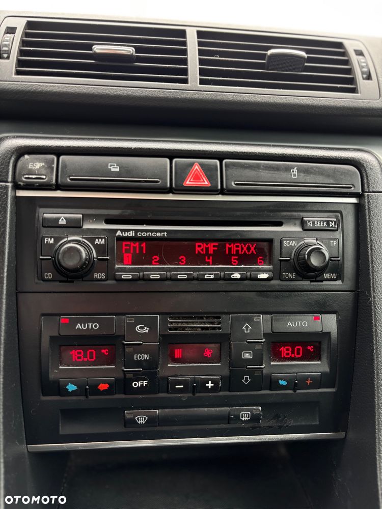 Audi A4 Avant 3.0 TDI quattro - 34