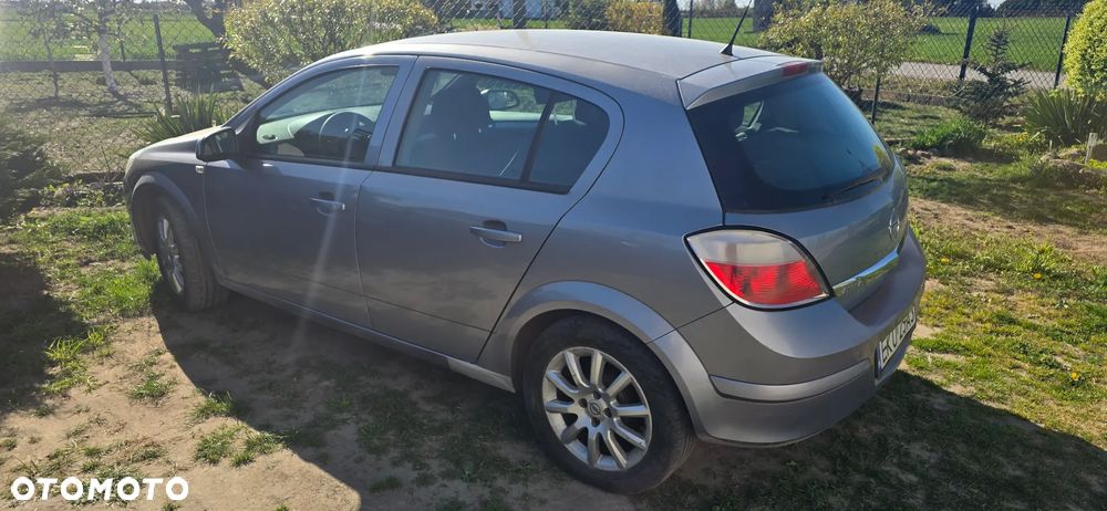 Opel Astra 1.6 - 4