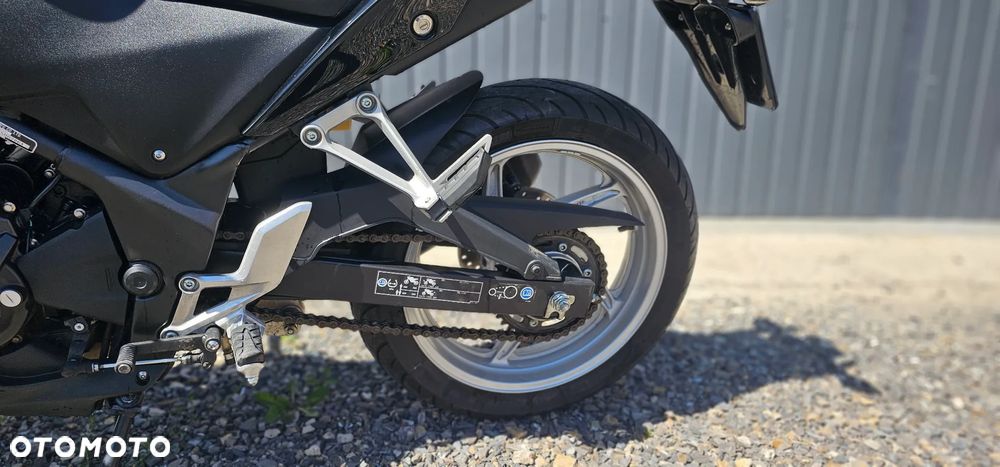 Honda CBR - 16