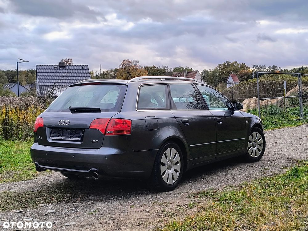 Audi A4 Avant 1.8T - 6