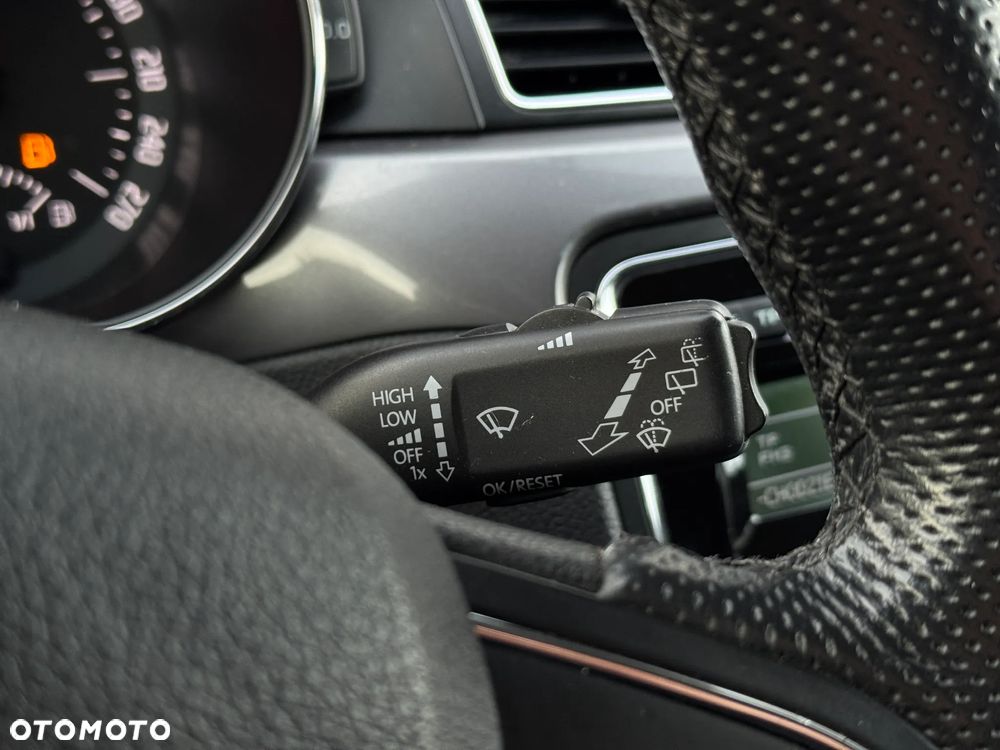 Skoda Superb 1.6 TDI Active Greenline - 30