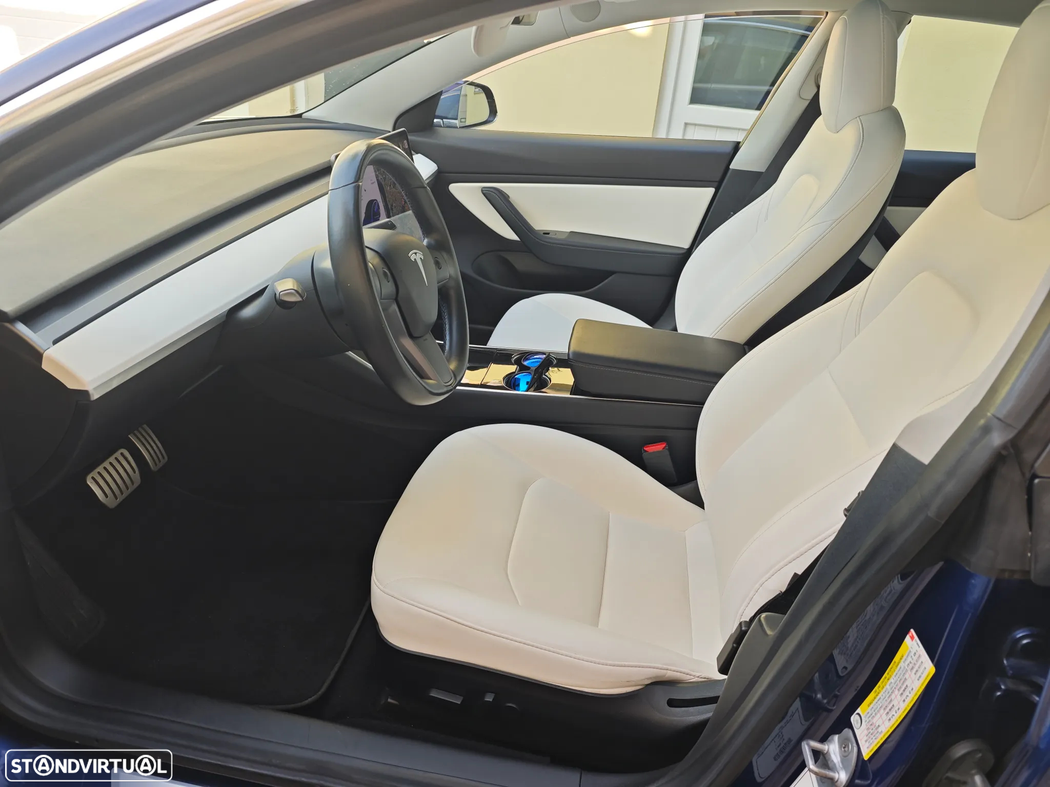 Tesla Model 3 Long Range AWD Dual Motor Performance - 19