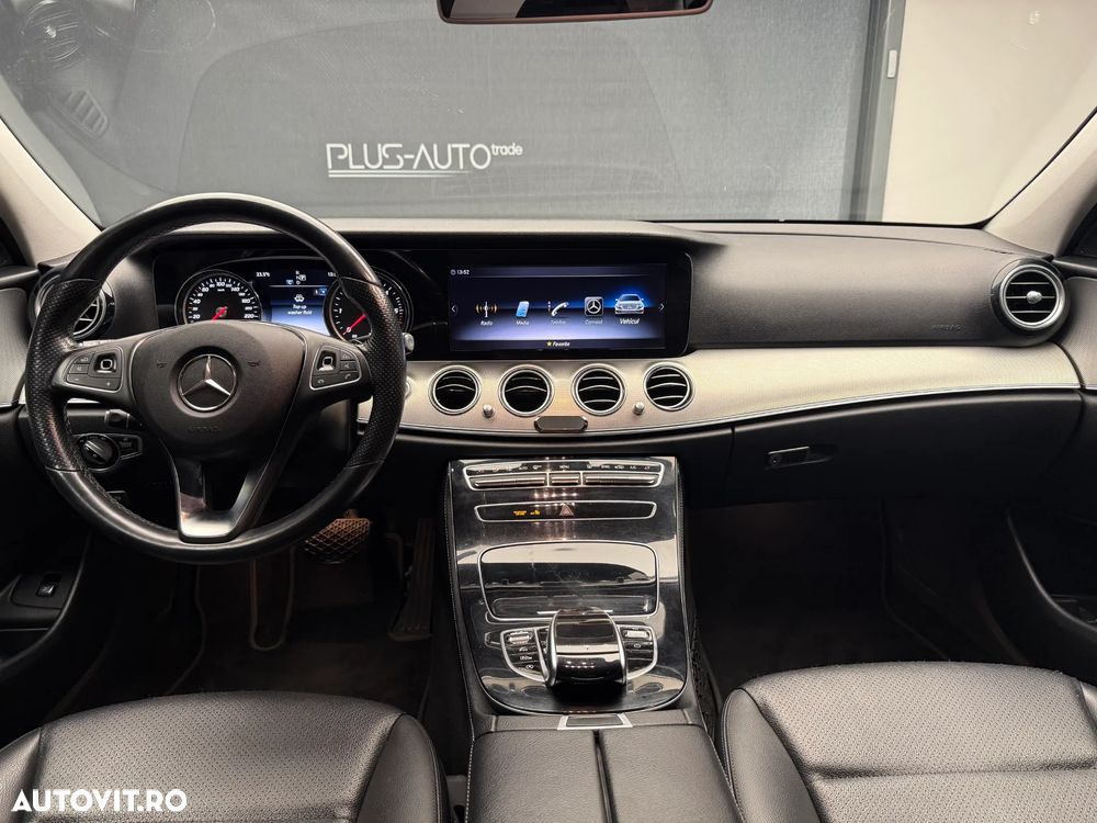 Mercedes-Benz E - 15