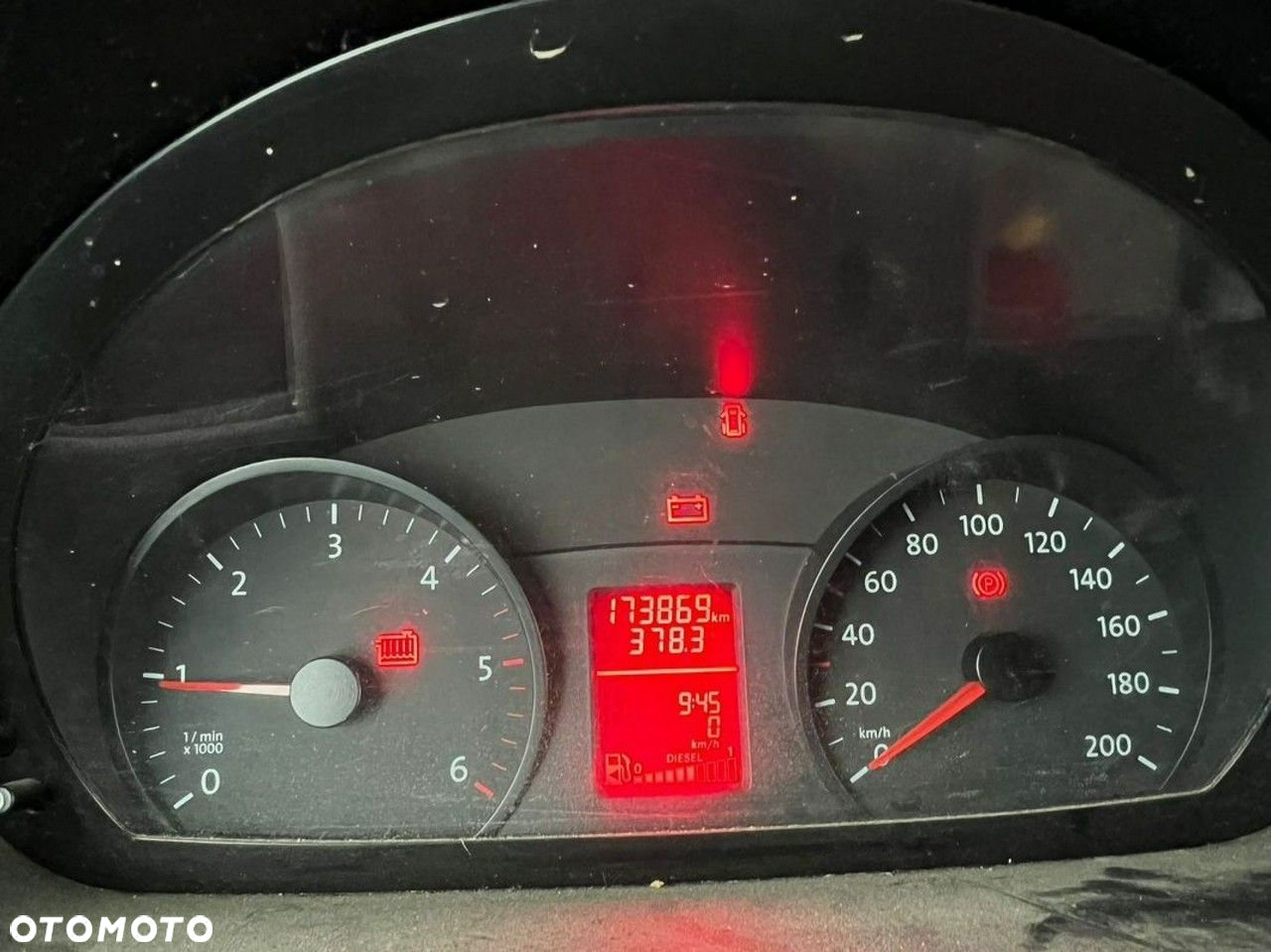 Volkswagen Crafter - 13
