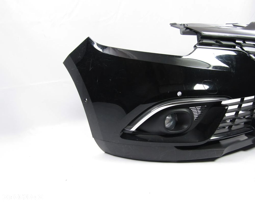 Zderzak przedni Renault Scenic 16 - 20 Kod lakieru GNE - 17