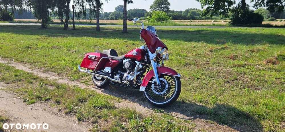 Harley-Davidson Touring Street Glide - 3
