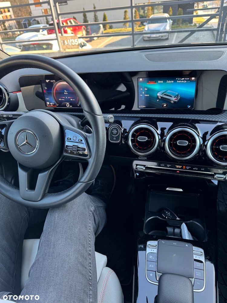 Mercedes-Benz Klasa A 220 7G-DCT - 18