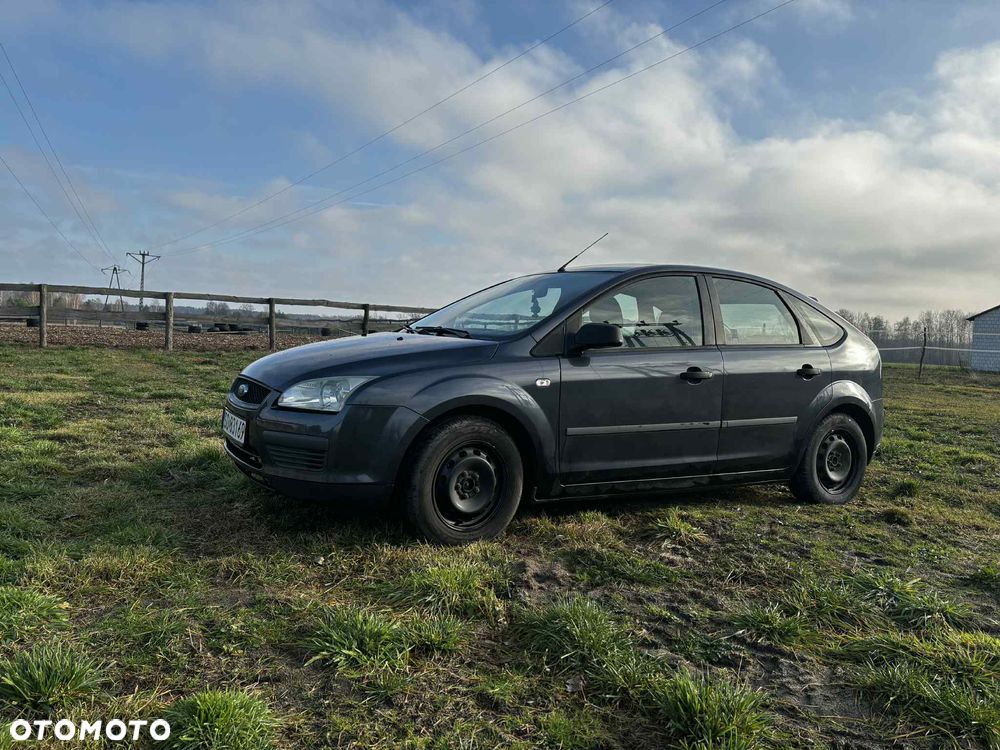 Ford Focus 1.6 Ambiente - 5