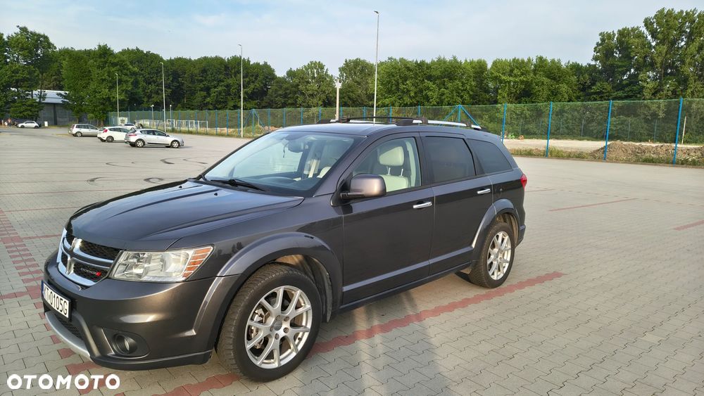 Dodge Journey 2.7 V6 R/T - 1