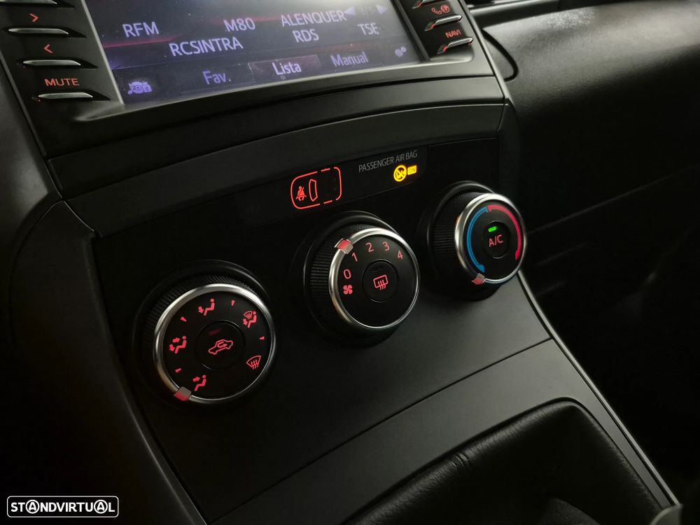 Toyota Verso 1.6 D-4D Comfort - 14