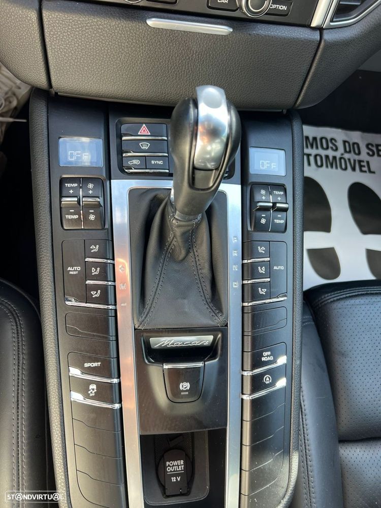 Porsche Macan S - 38