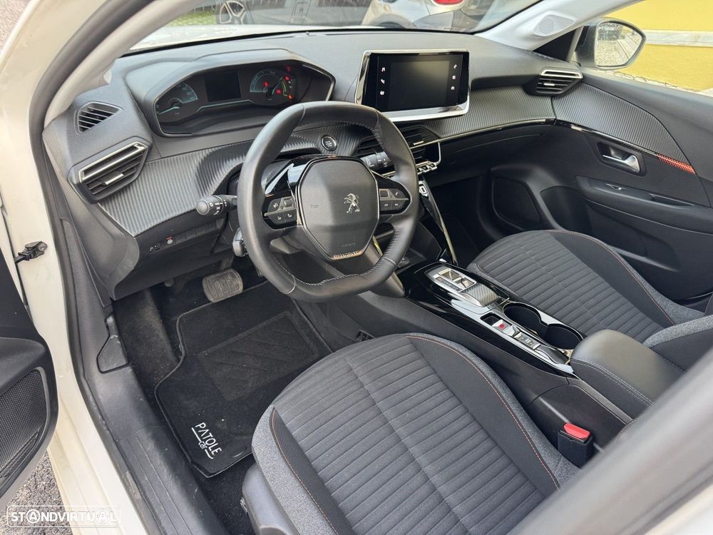 Peugeot e-208 50 kWh Allure - 6