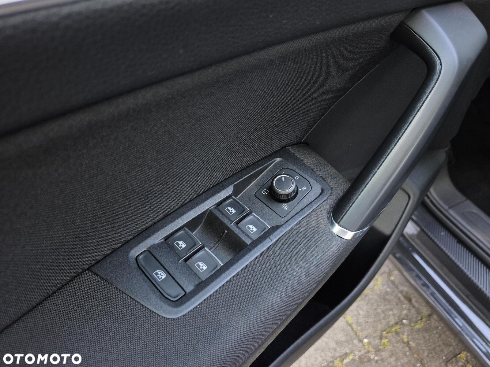 Volkswagen Touran 2.0 TDI BMT Highline DSG - 12