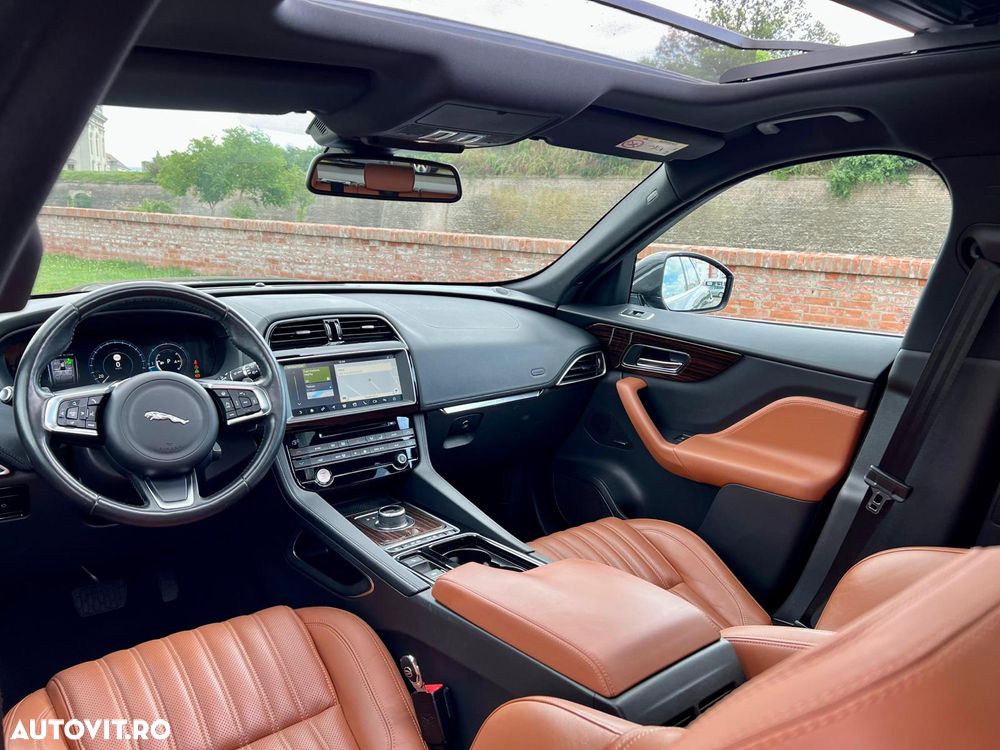 Jaguar F-Pace 20d AWD Aut. Portfolio - 2
