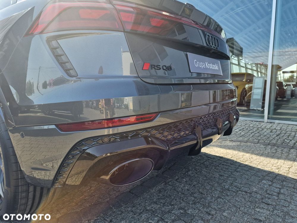 Audi RS Q8 - 9