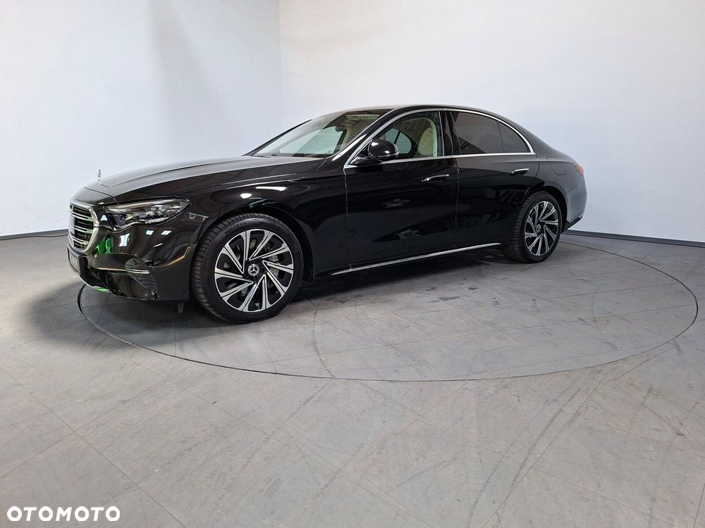 Mercedes-Benz Klasa E - 9