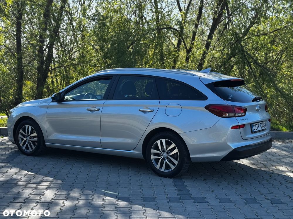 Hyundai i30 1.4 T-GDI Passion Plus - 3