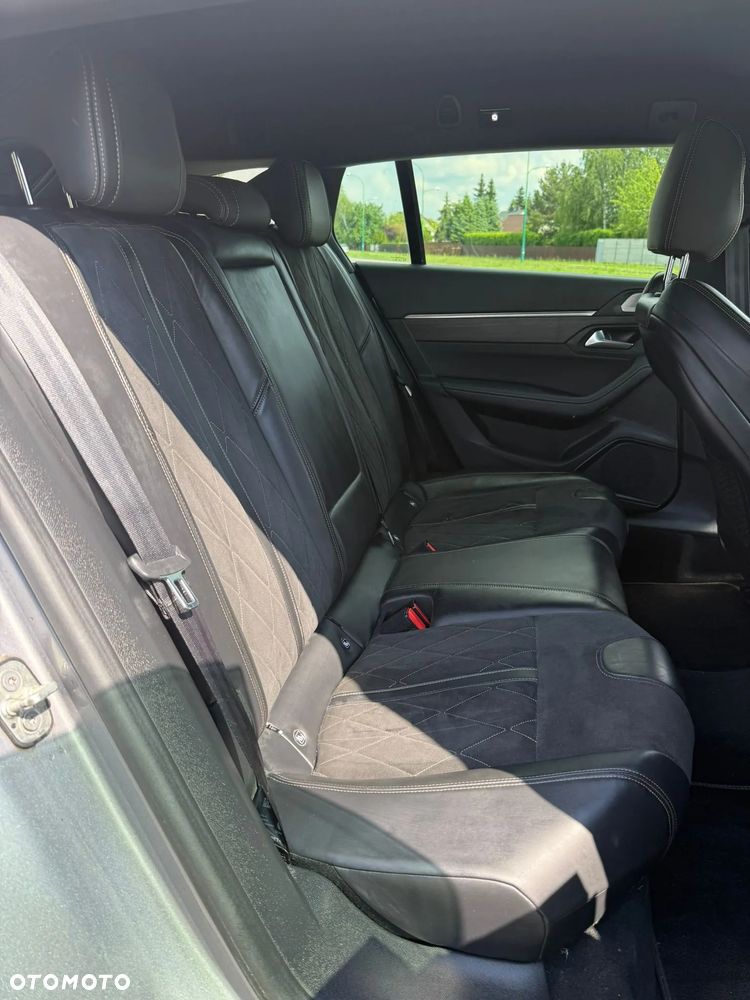 Peugeot 508 BlueHDi 180 EAT8 GT - 12