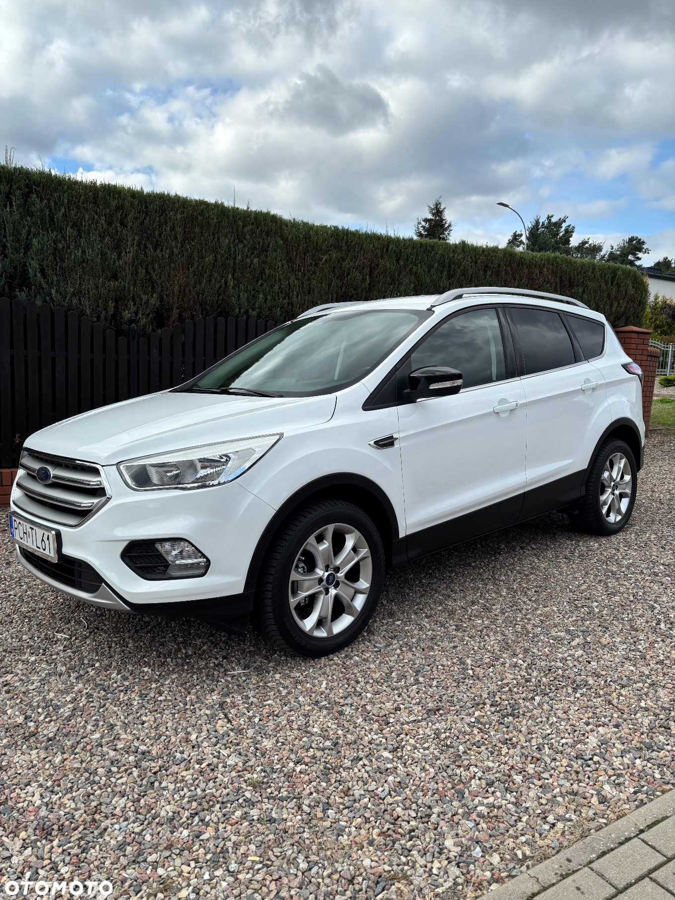 Ford Kuga 1.5 EcoBoost FWD Trend ASS - 2