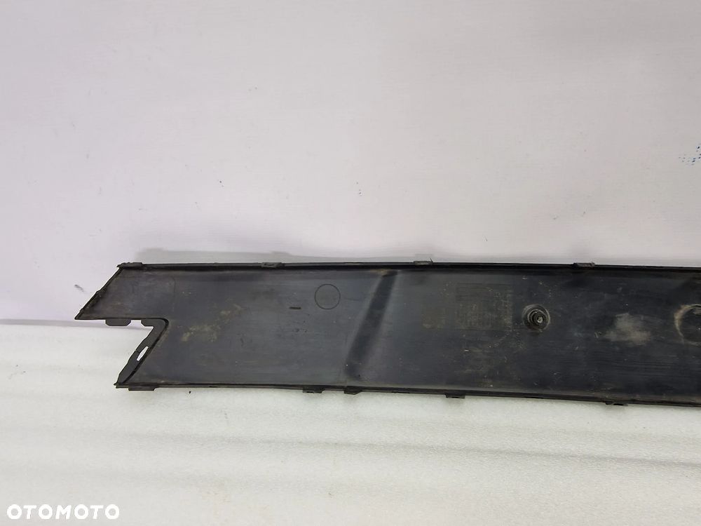 OPEL ASTRA IV 4 J LIFT 12- LISTWA / KRATKA ŚRODKOWA ZDERZAKA PRZEDNIEGO PRZÓD , NR 13368664 / 13381812 , NR AUKCJI KR115 - 6