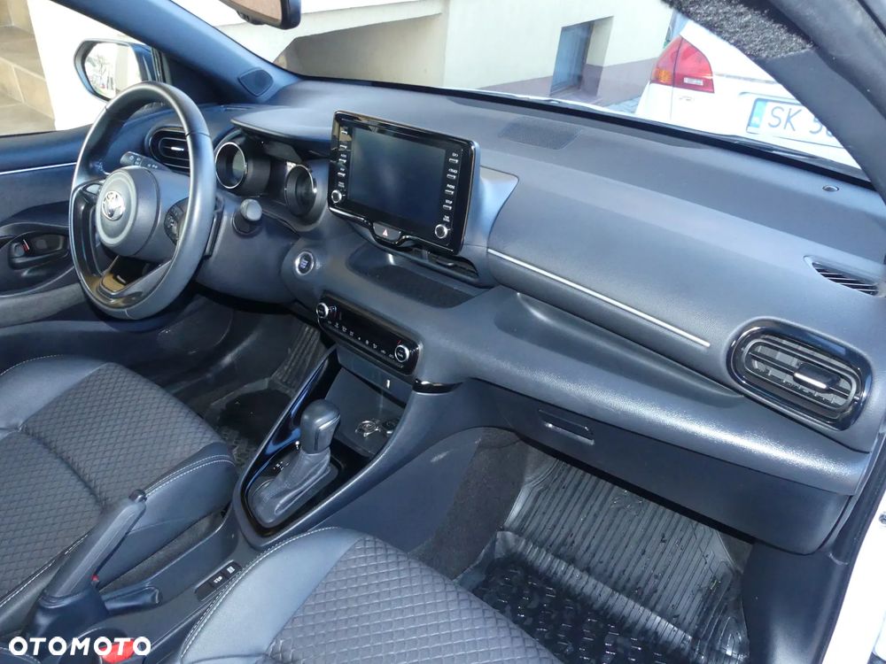 Toyota Yaris 1.5 Selection Style CVT - 5