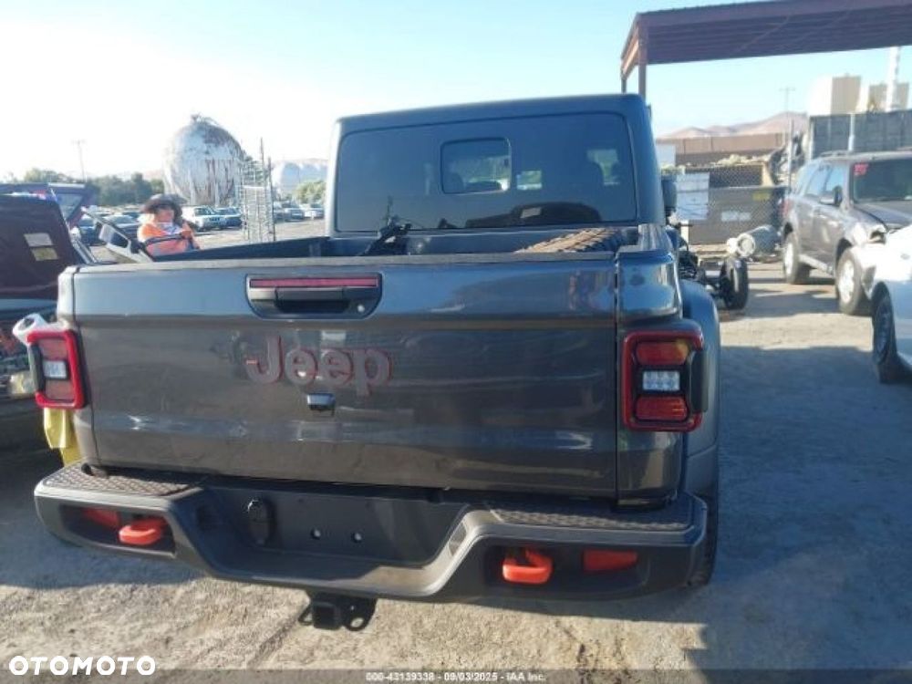 Jeep Gladiator - 8