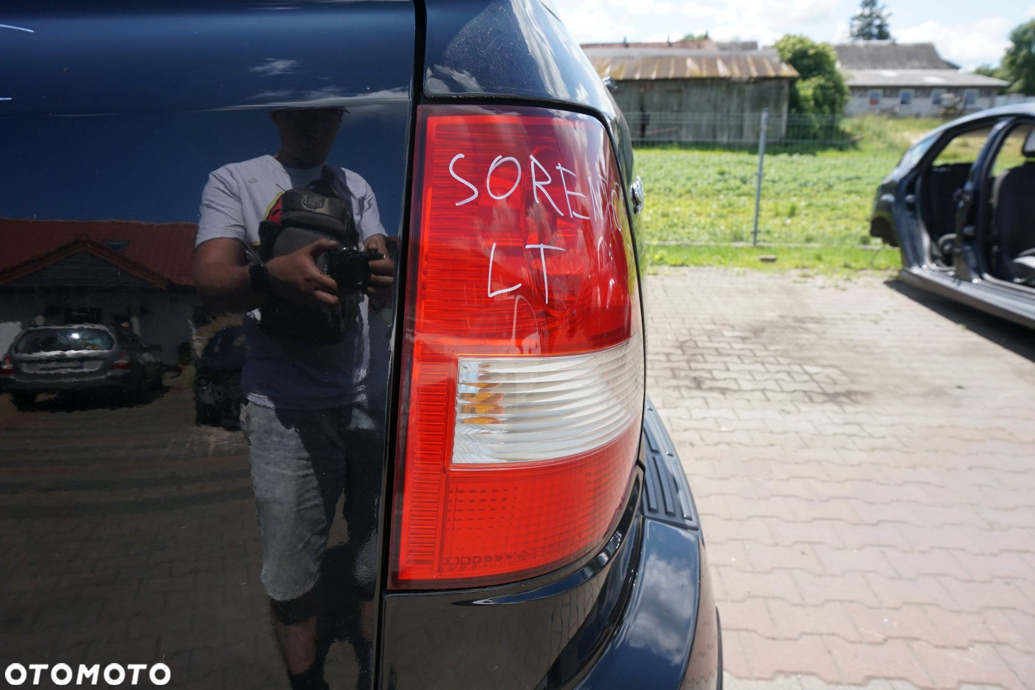 LAMPA TYLNA LEWA SORENTO I 92401-3E010 KIA 2002-2007 - 2