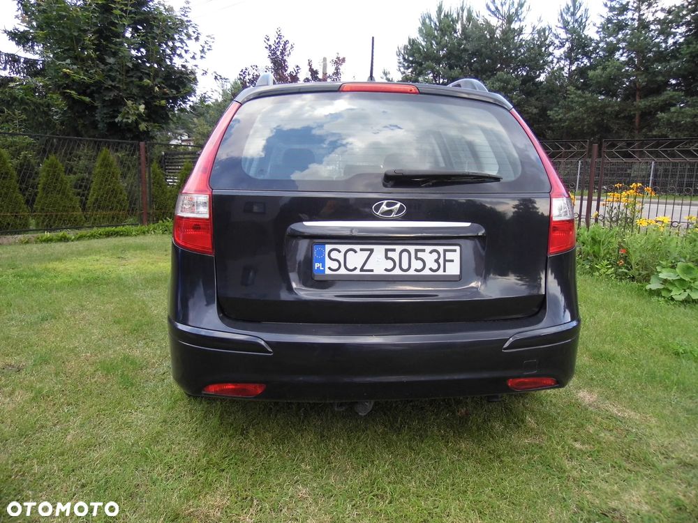 Hyundai i30 i30cw 1.4 blue Comfort - 11