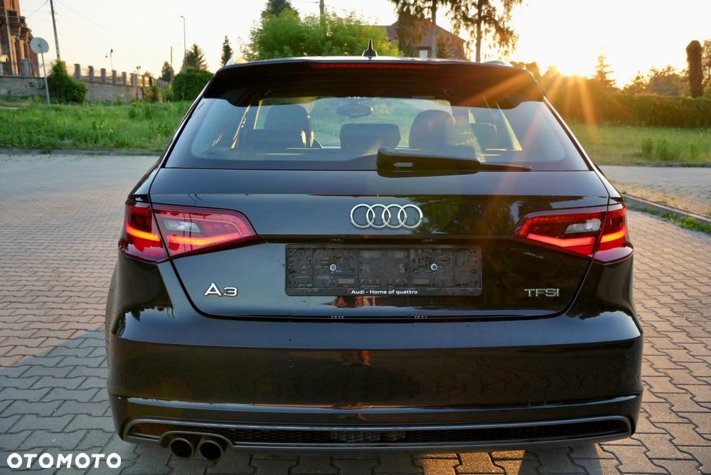 Audi A3 Sportback 1.8 TFSI Attraction - 15