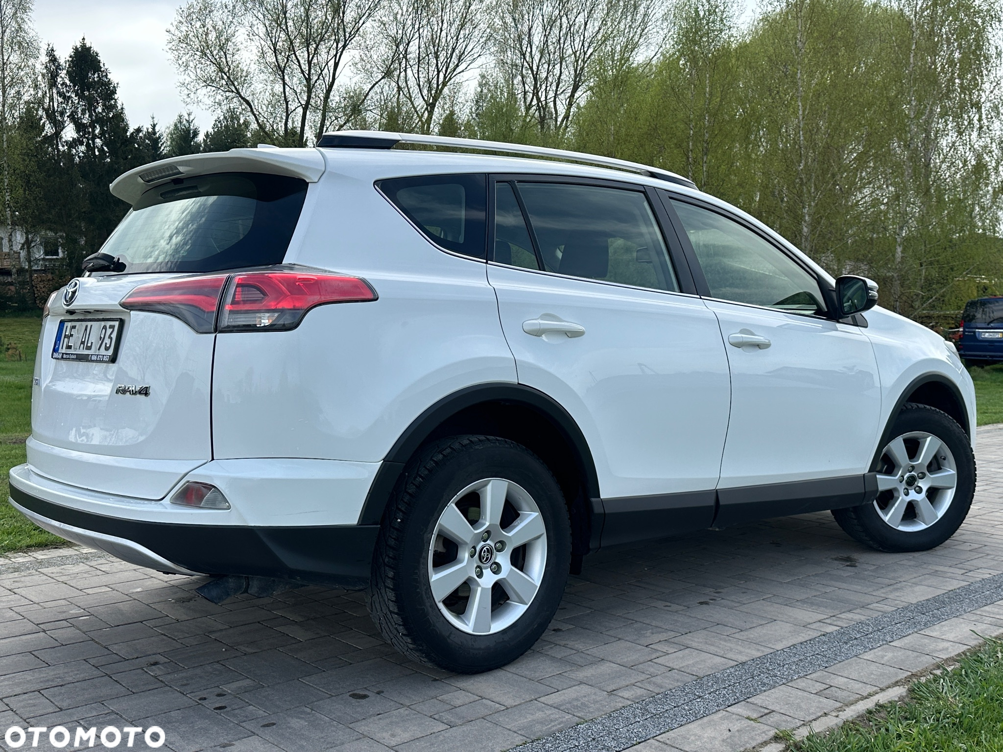 Toyota RAV4 2.0 D-4D Active 4x2 - 2