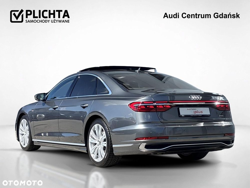 Audi A8 - 3