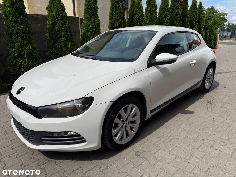 Volkswagen Scirocco 2.0 TDI Blue Motion Technologie - 1