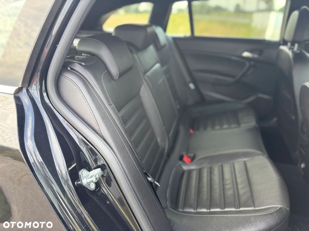 Opel Insignia - 29