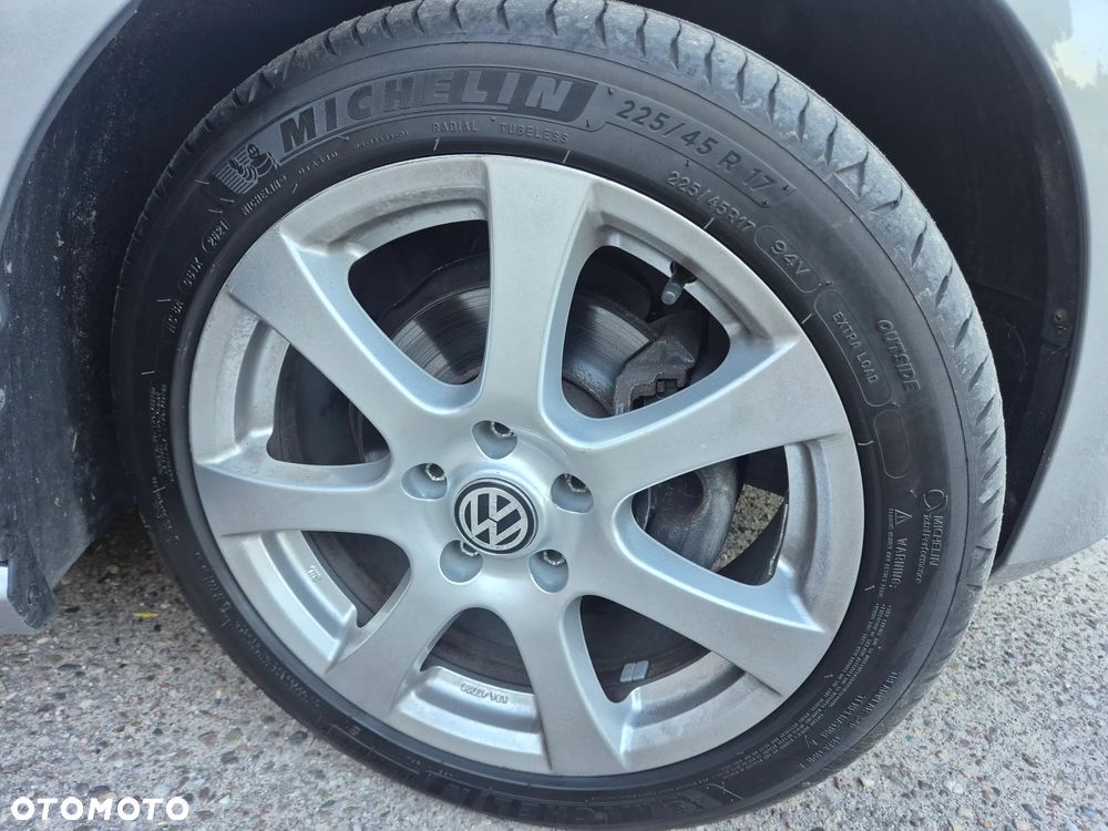 Volkswagen Golf 1.6 TDI BlueMotion Technology Comfortline - 19