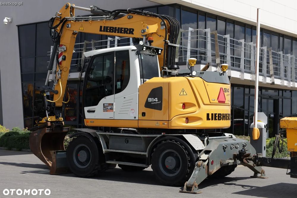 Liebherr A914 Compact - 17