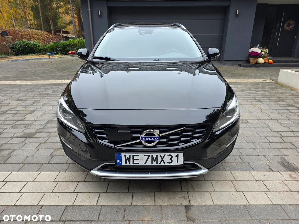 Volvo V60 Cross Country 2016 photo 4