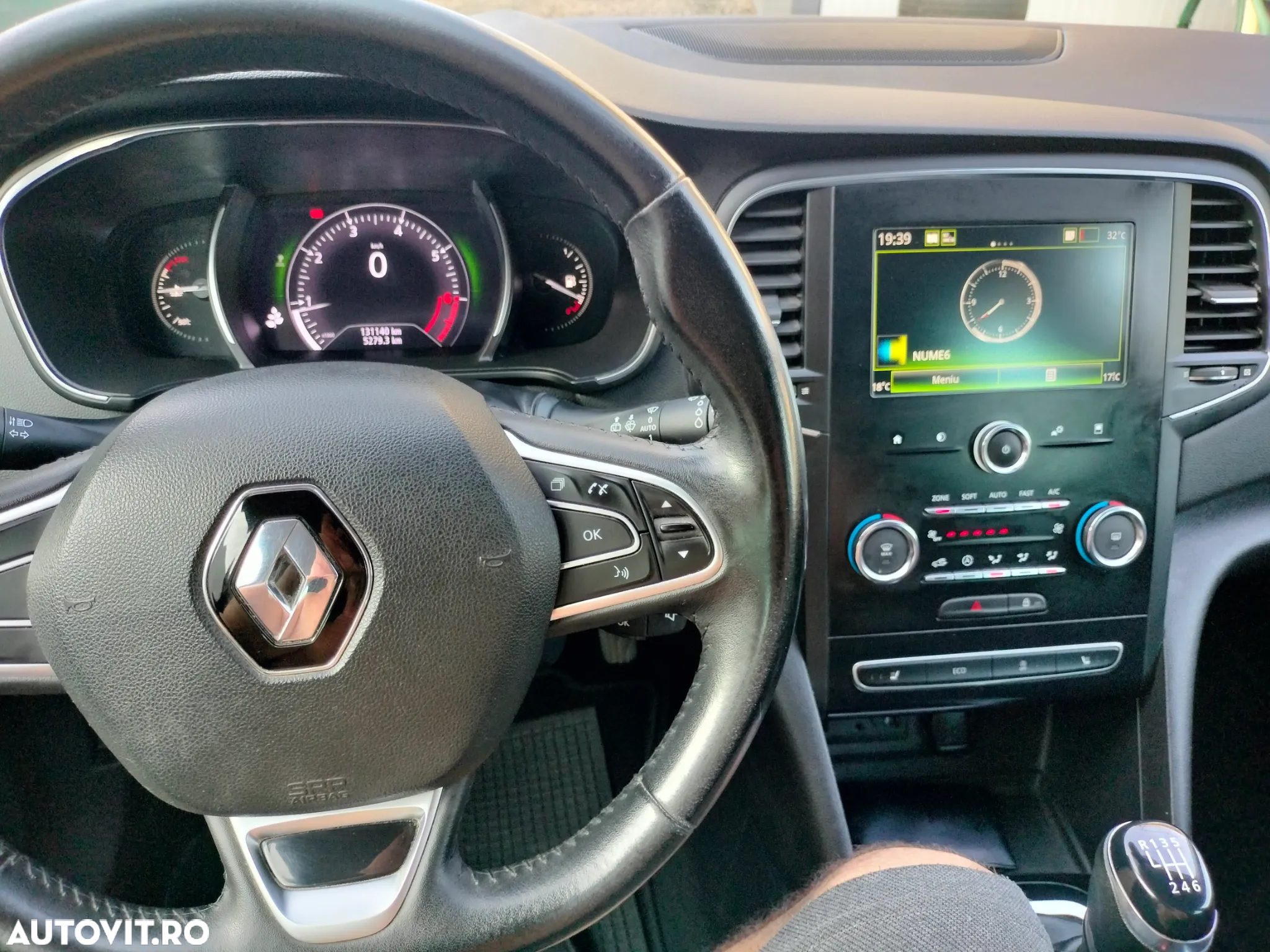 Renault Megane Grandtour ENERGY TCe 115 LIMITED - 10
