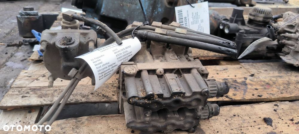 ZAWÓR POWIETRZA MERCDES-BENZ AXOR 2528L - 2