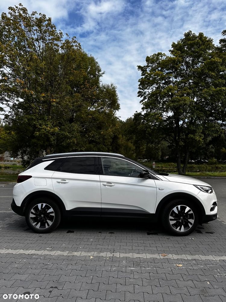 Opel Grandland X 1.2 T GPF Ultimate S&S - 8