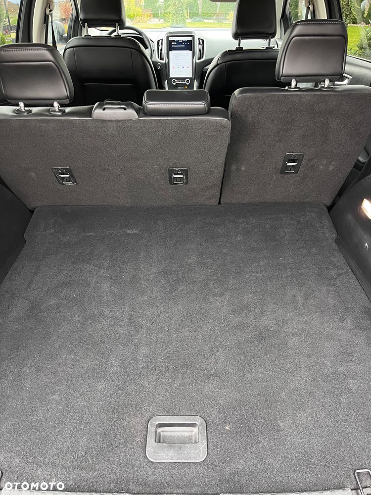 Ford Edge - 19