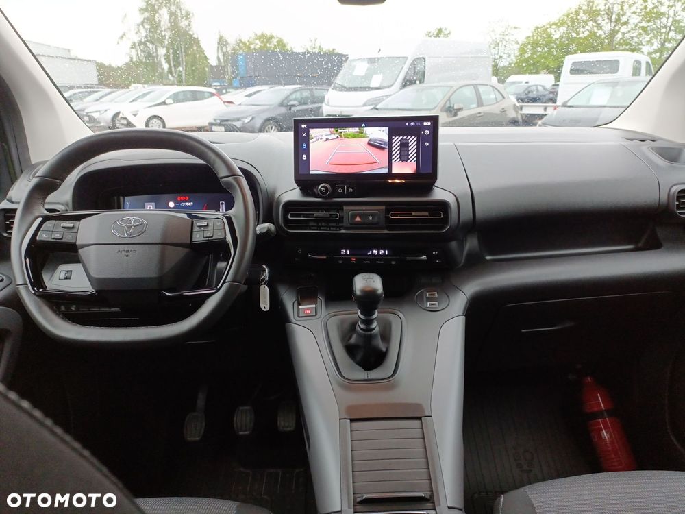 Toyota Proace City Verso 1.5 D-4D Family - 14