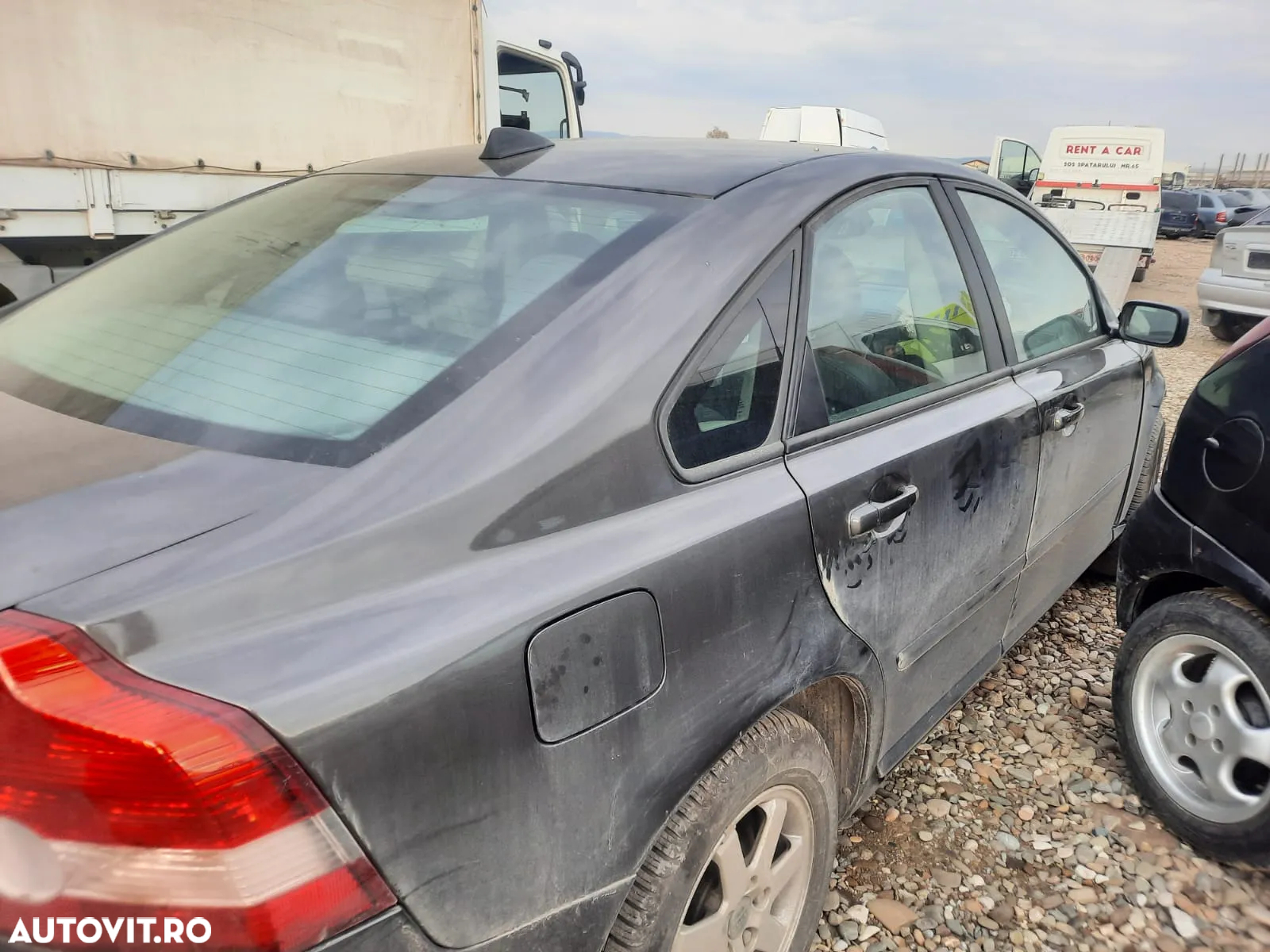 Dezmembrari/Dezmembrez Volvo S40 - 2