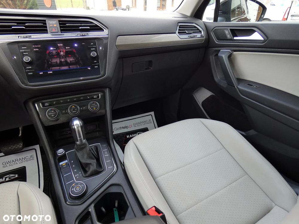 Volkswagen Tiguan Allspace 2.0 TSI 4Mot Highline DSG - 17
