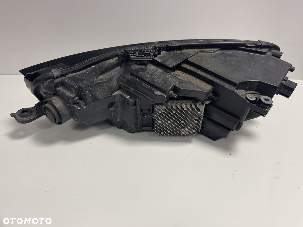Lampa reflektor prawa Audi A5 S5 MATRIX 8w  full led USA igła - 2