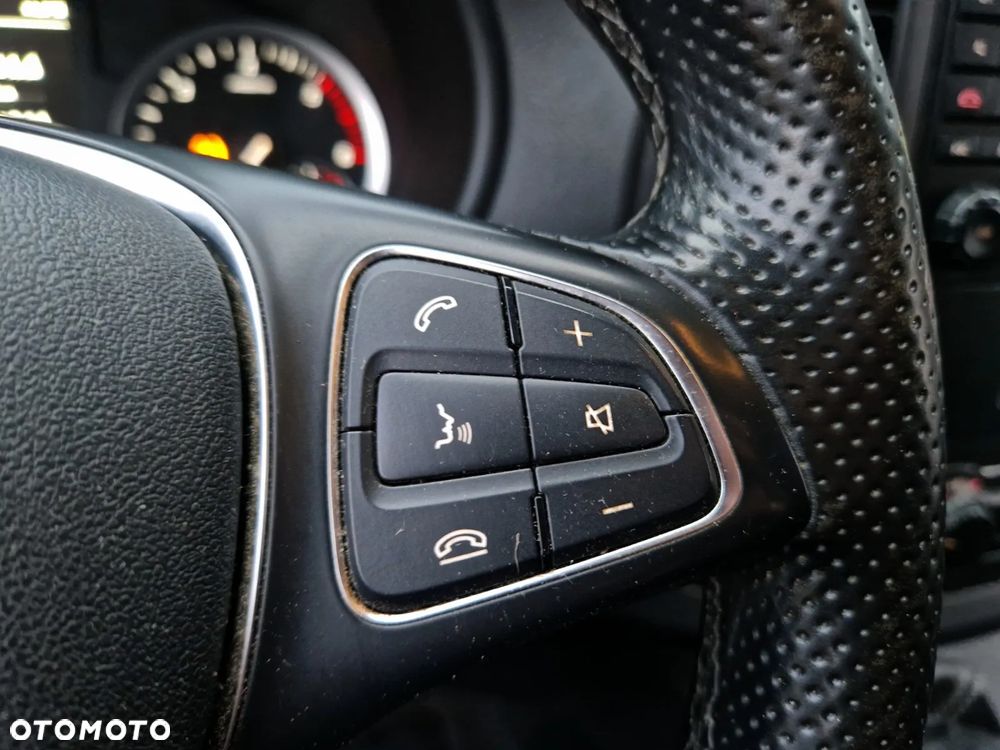 Mercedes-Benz Vito - 20