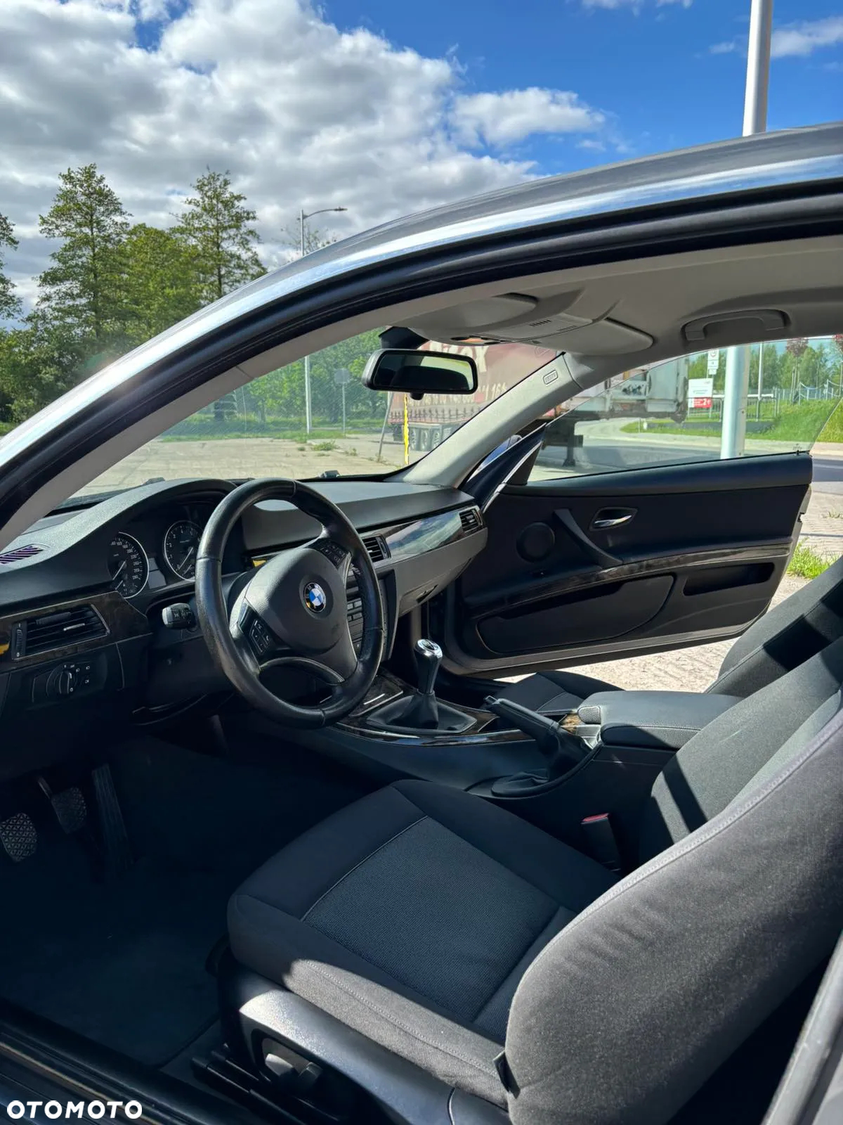 BMW Seria 3 325xi - 10
