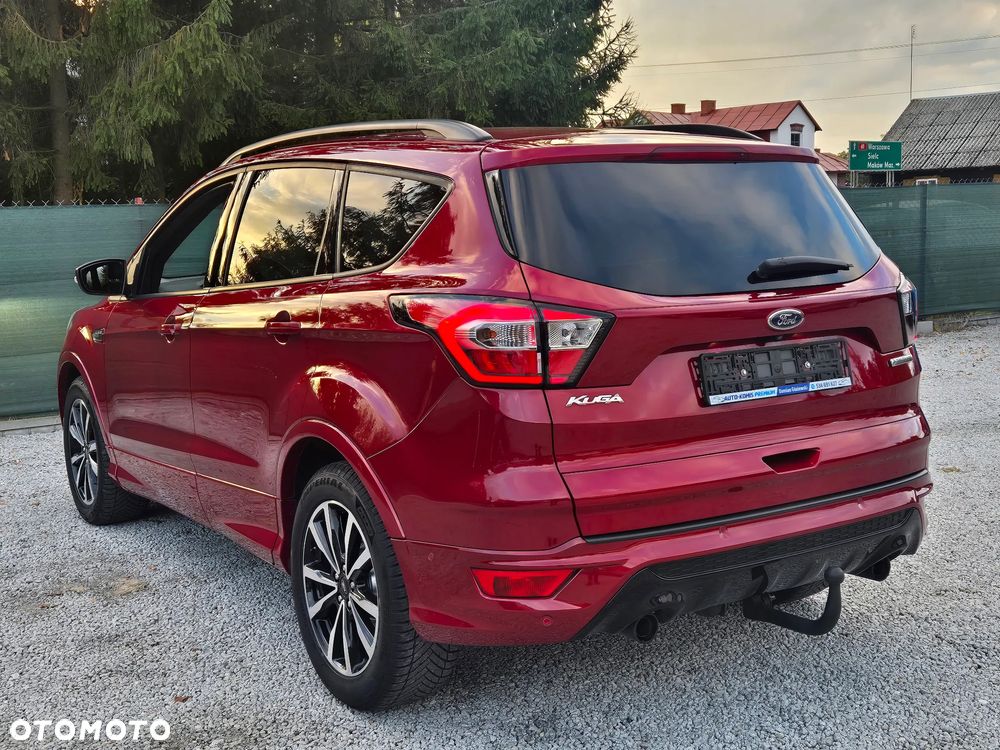 Ford Kuga 1.5 EcoBoost 2x4 ST-Line - 25