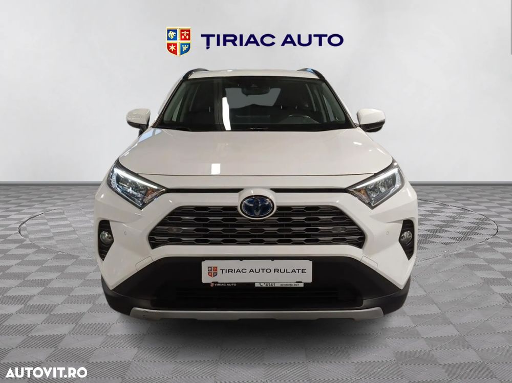 Toyota RAV4 - 8
