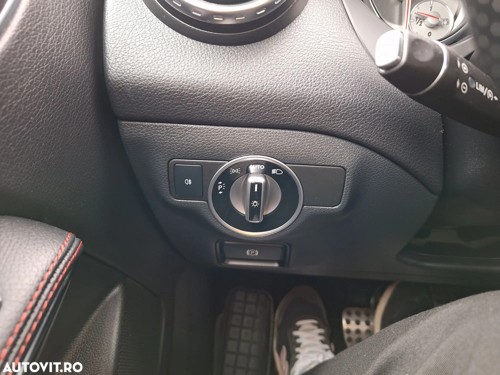 Mercedes-Benz GLA 220 d 4MATIC Aut. - 24